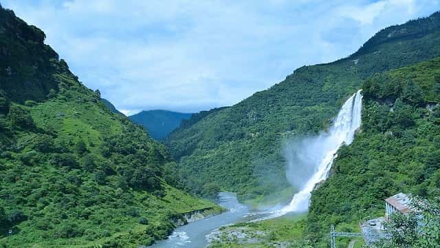 Nurunang Waterfall Tawang